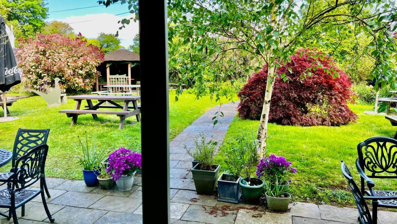 Notley Arms Inn Exmoor National Park Elworthy ภายนอก รูปภาพ