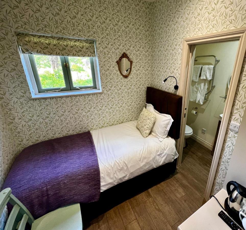 Notley Arms Inn Exmoor National Park Elworthy ภายนอก รูปภาพ