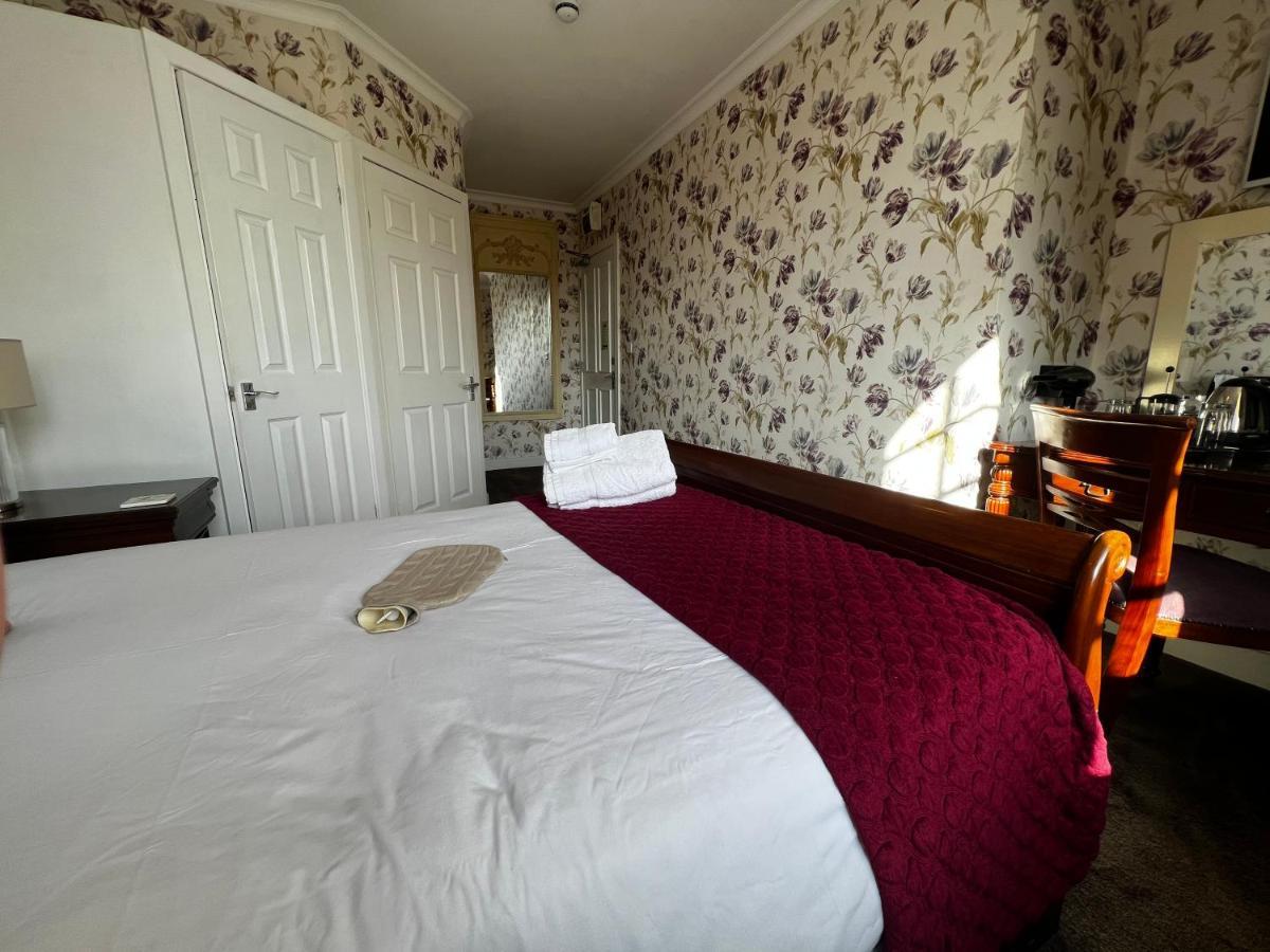 Notley Arms Inn Exmoor National Park Elworthy ภายนอก รูปภาพ